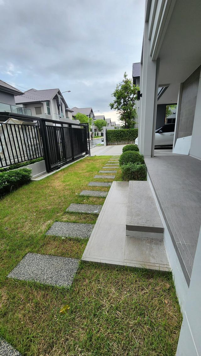 ขาย/เช่า บ้านเดี่ยว บางกอก บูเลอวาร์ด ซิกเนเจอร์ ลาดพร้าว-เสรีไทย ตกแต่งครบ   12