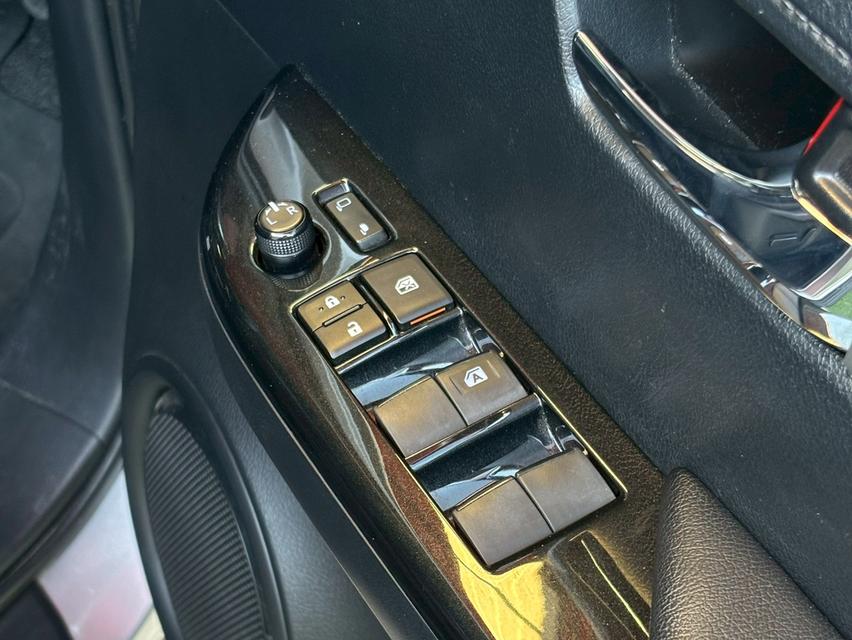 TOYOTA REVO 2.4 MID PRERUNNER DOUBLECAB ปี 2022 15