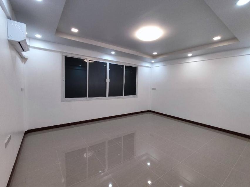 Rare Item ให้เช่าทาวน์โฮมทำเลเมือง หมู่บ้านเสียงสนนิเวศน์ (สุขุมวิท 68) ปรับปรุงใหม่ทั้งหลัง (ทำออฟฟิศจดบริษัทได้) 2ห้องนอน 3ห้องน้ำ 2จอด เพียง 45k 13