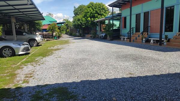 ทั้งหมด 13 หลัง พิเศษ 7 ล้านบาท ทำเป็นบ้านเช่ารายเดือน /รายวัน เมืองนครนายก เนื้อที่ 388.6 ตารางวา ใกล้โรงเรียนนายร้อย ต.พรหมมณี อ.เมือง จ.นครนายก 7