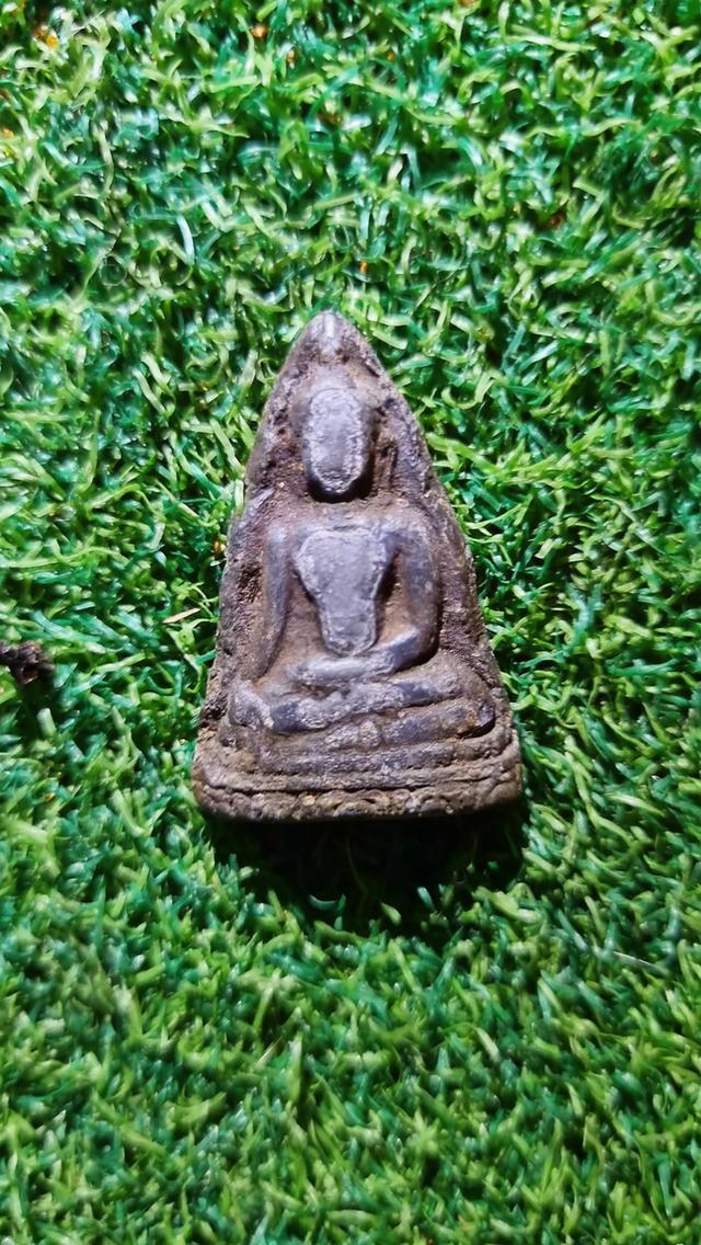 พระท่ามะปราง กำแพงเพชร เนื้อชินเงิน 6