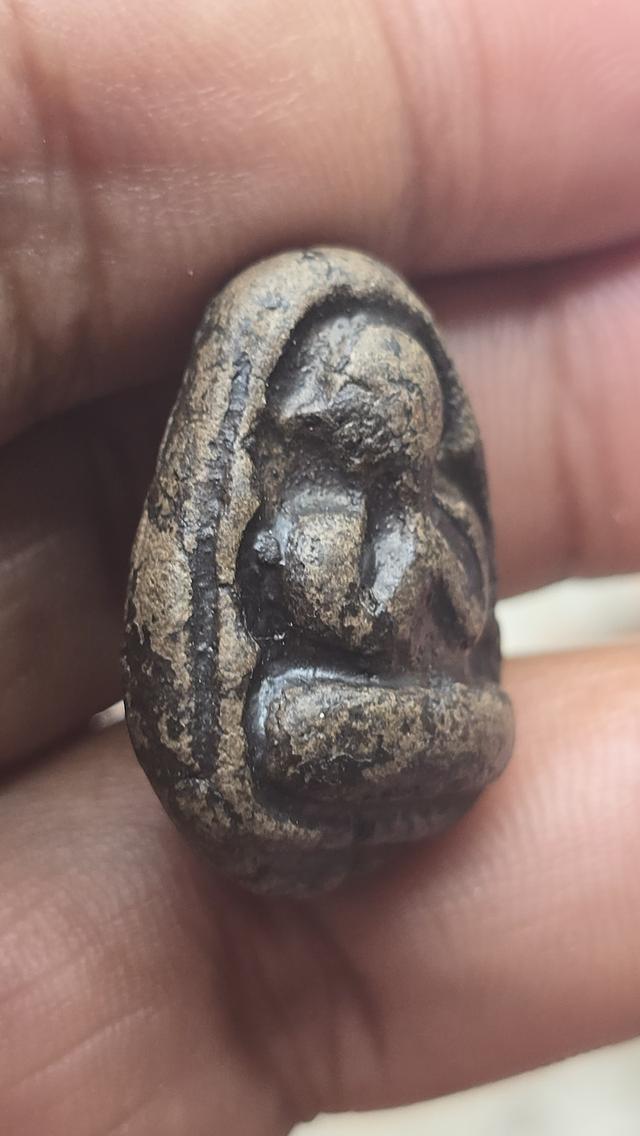 พระปิดตาหลวงปู่จีน วัดท่าลาดเหนือ 3