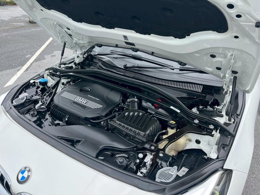 BMW 220i Grand Coupe M Sport ปี 2021 จด 2022  6