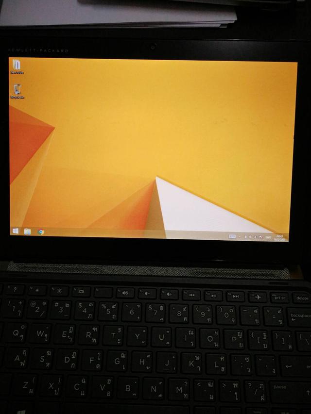 HP Pavilion X2 10-J005TU 1