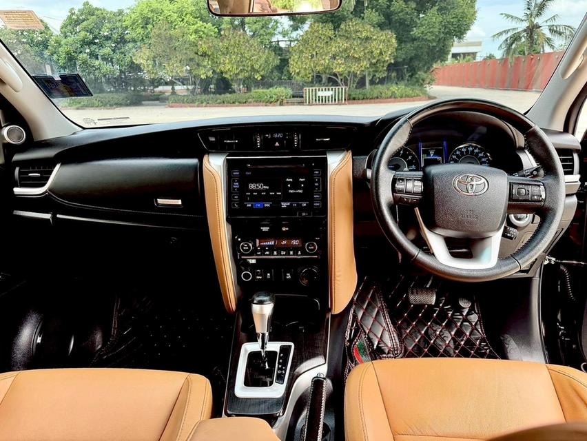 Toyota Fortuner 2.8V 4WD 2016 รูปที่ 11