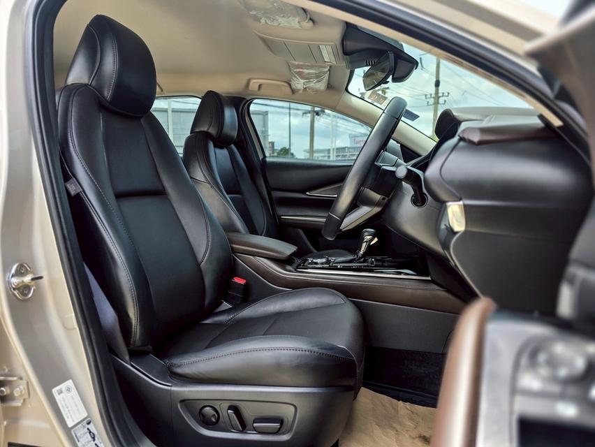รหัสรถ CBLX6362 🌟 MAZDA CX-30 2.0C SKYACTIV (Platinum Quartz) ปี 2023 8