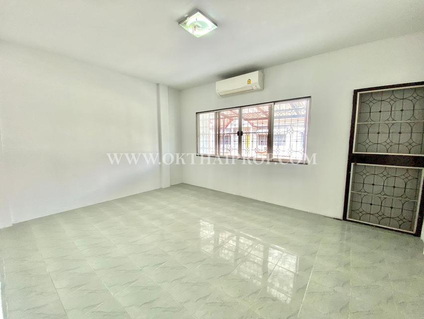 ทาวน์เฮ้าส์ หมู่บ้านเจริญสุข 2 (เวฬุวนาราม) ถนนสรงประภา เขตดอนเมือง 4