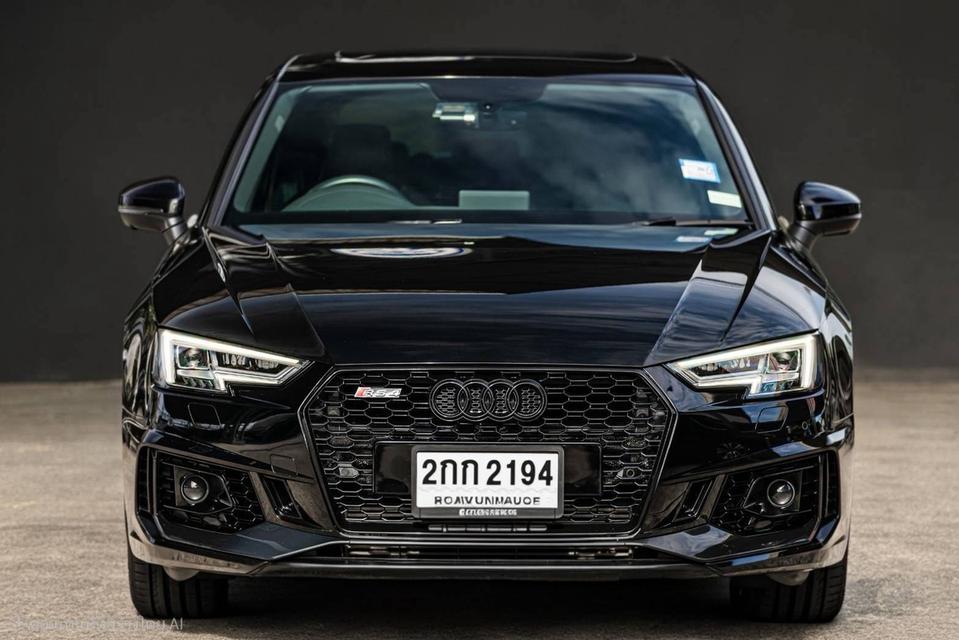 (แจ้งรหัสรถ PR2194) Audi A4 Avant 45 TFSI quattro S-Line Black Edition ปี 2020 รูปที่ 17