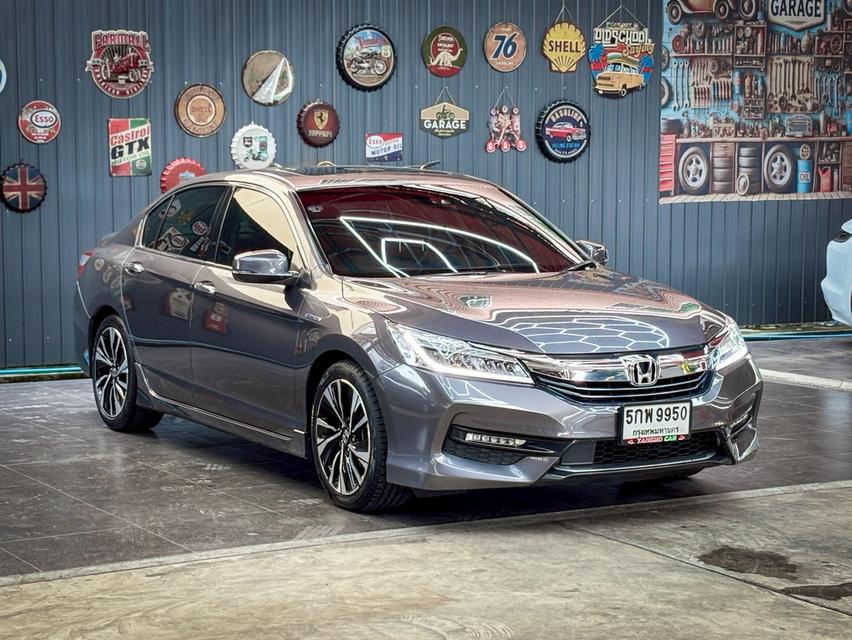 HONDA ACCORD 2.0 HYBRID TECH ปี2016รถบ้านแท้ ตัวท็อปสุดของรุ่น ไมล์น้อย
