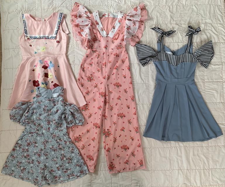 เหมาเดรสมือสอง 4 ตัว 350 บาท ส่งฟรี แบรนด์เนม