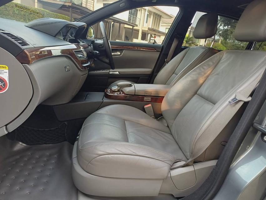 ท้าชนสวยที่สุดในรุ่น 2008 BENZ S Class 300L Sunroof ประตูดูด 13