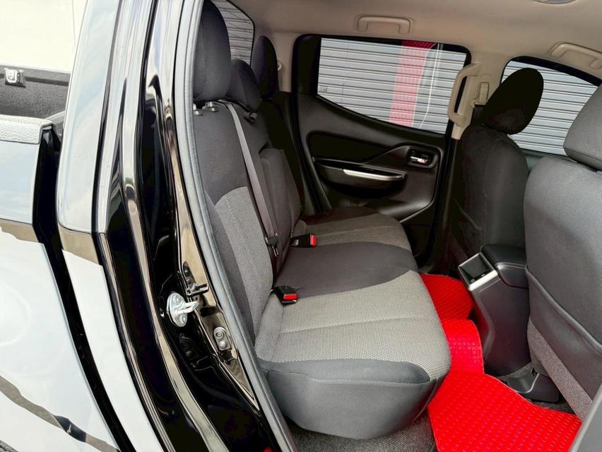 MITSUBISHI TRITON 2.4GT PLUS BOUBLE CAB 2021 สีดำ เกียร์ธรรมดา ดีเซล มือเดียวป้ายแดง 13