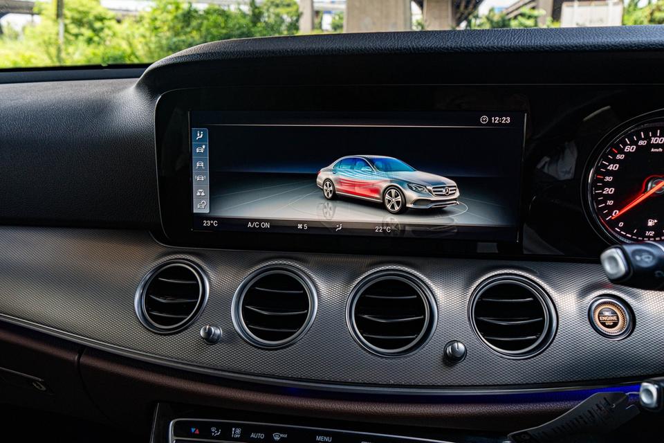 (แจ้งรหัสรถ CBL925) Mercedes-Benz E350e Avantgarde W213 2.0 AT 2019 รูปที่ 15
