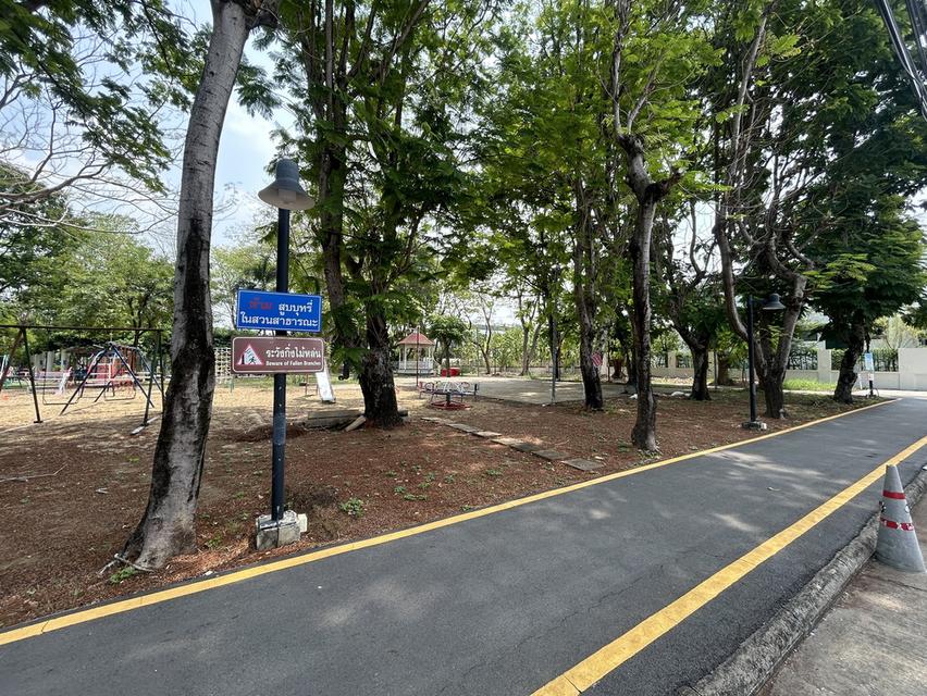 ขายบ้านแฝด 2 ชั้น 36 ตร.ว อารีน่าพาร์ค ชวนชื่นซิตี้ คู้บอน 27 ใกล้สวน ราคาถูก ทำเลดี ใกล้แฟชั่นไอส์แลนด์ 18