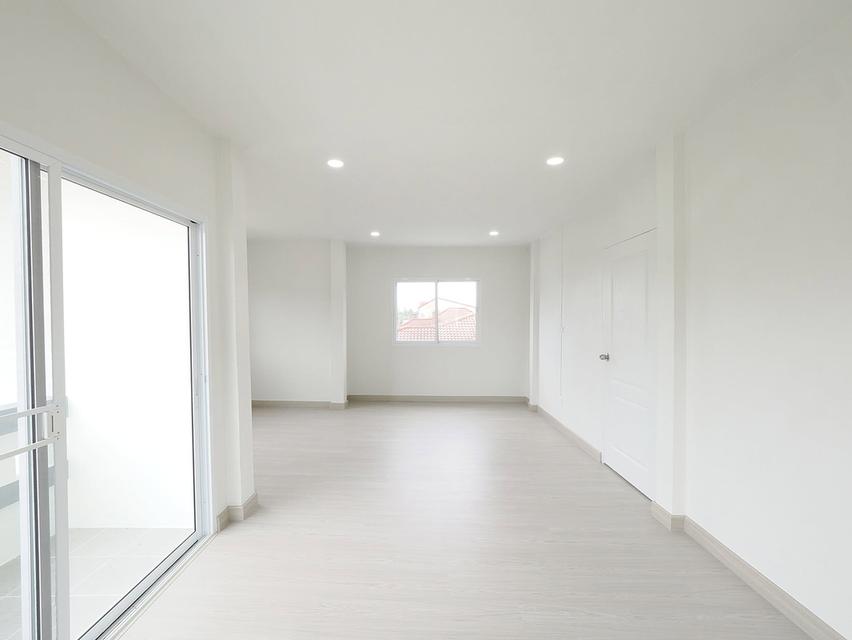 🏤บ้านเดี่ยว 2 ชั้น 52.6 ตร.ว. ม.กิตติยารักษ์5 ขนาด 4 ห้องนอน 2 ห้องน้ำ บ้านหลังใหญ่ฟังชั่นดีเยี่ยม พร้อมเฟอร์ [บางกรวย-ไทรน้อย] บ้านเลขที่ 34/171 17