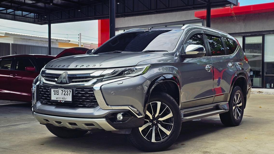 ขายรถ Mitsubishi pajero Sport 2.4GT Premium 4WD SUV ปี 2017 สีเทา เกียร์ออโต้