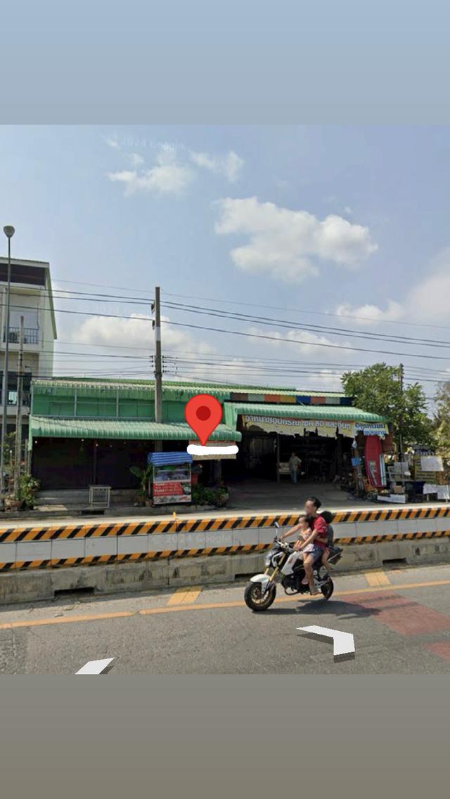 ขายบ้านพร้อมที่ดิน 123 ตารางวา ติดถนน ศาลายา -นครชัยศรี ตัวบ้านตอกเสาเข็มพร้อมสร้างตึกได้ 3