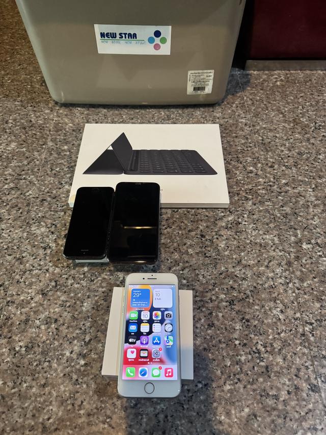 ขายๆๆๆถูกๆๆๆไอโฟน7สีหายากSilver32กิ๊กสภาพสวยการใช้งานดีเยี่ยมทุกๆฟังชั่นเครื่องรีสโตได้ตลอดไม่มีติดแอคเค้าใดๆคับ ( แบต100ใช้ยาวๆไม่ต้องเสียเงินเปลี่ยน