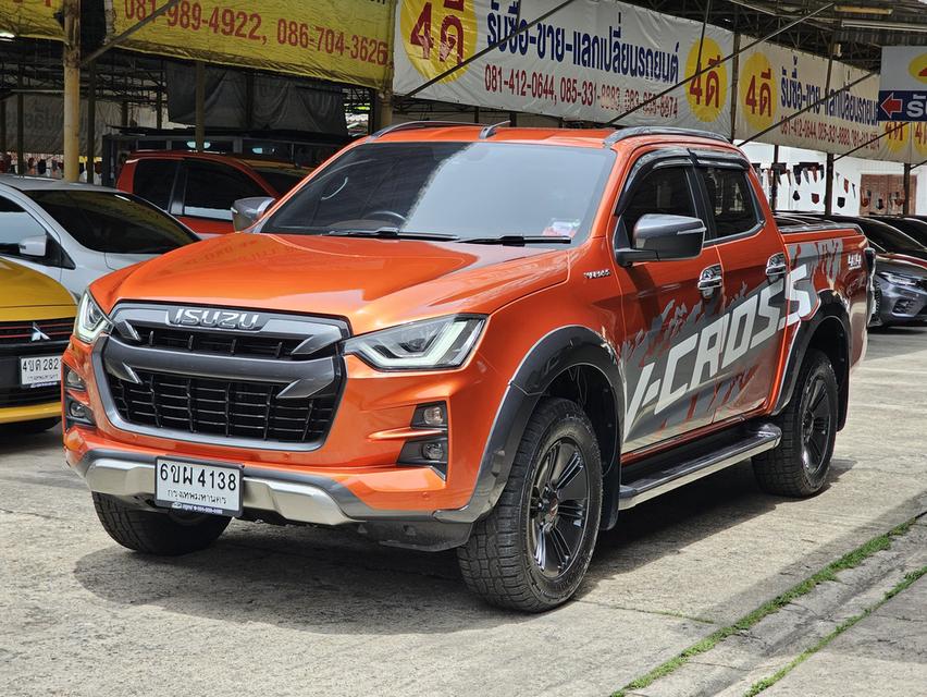 ISUZU D-MAX CAB-4 3.0 V-CROSS M 4X4 ปี 20 AT