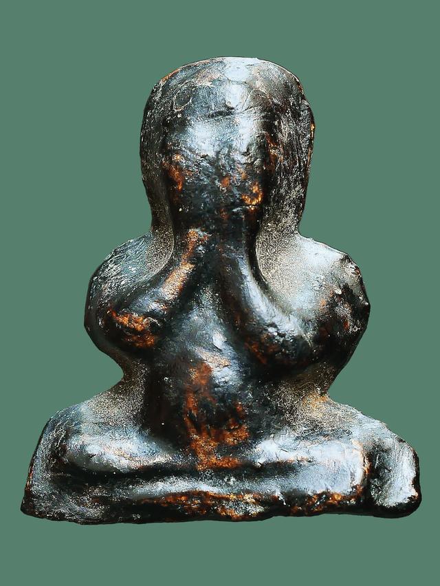 พระปิดตาหลวงพ่อทองสุข วัดสะพานสูง พิมพ์ตะพาบ....เก่า เนื้อจัดๆ