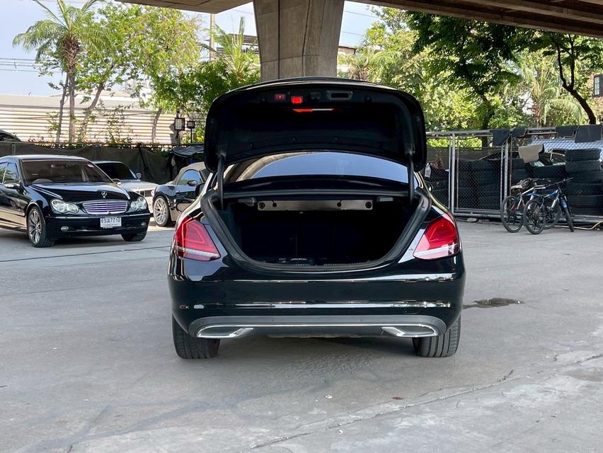 ขาย Benz C220d Avantgarde ปี19 13
