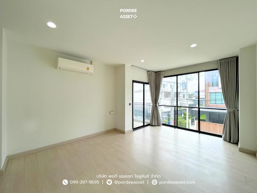 ขาย!! ทาวน์โฮม 3 ชั้น ซิกเนเจอร์ เรสซิเดนท์ ราชพฤกษ์-สวนผัก32 (ขนาด 25.2 ตร.ว. หน้ากว้าง 5.2 ม.) ถ.ปลายบาง บางกรวย นนทบุรี : Signature Residence 9