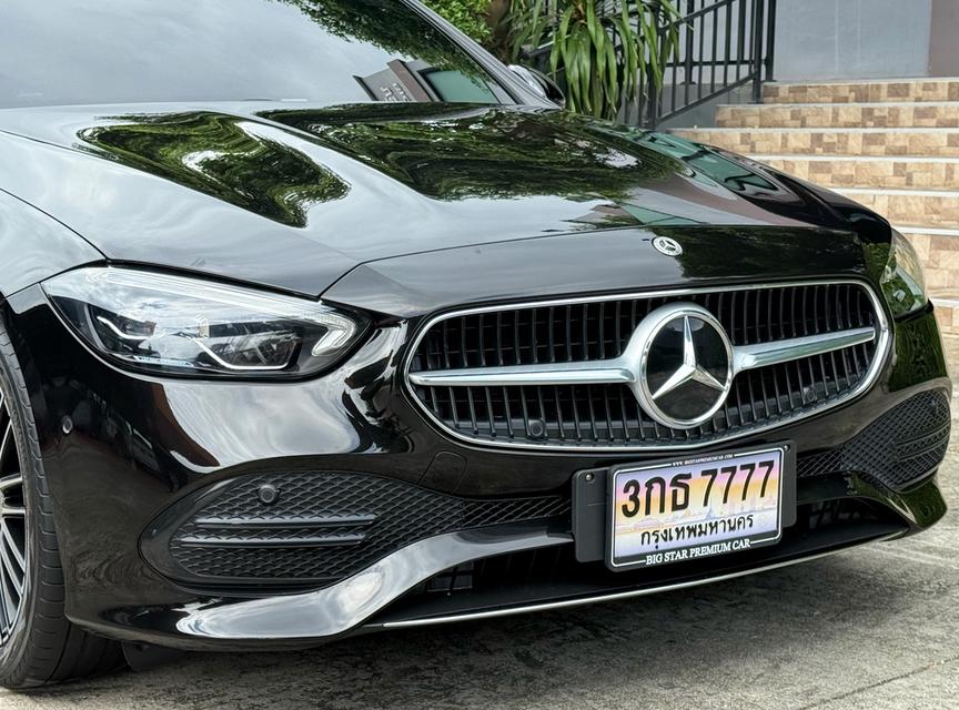 2023 BENZ C220D W206 รถมือเดียวออกป้ายแดง รถวิ่งน้อย เข้าศูนย์ทุกระยะ ไม่เคยมีอุบัติเหตุ วารันตียังเหลืออีกนานครับ 8