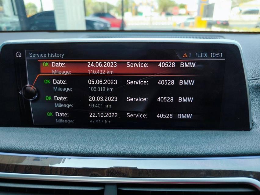 รหัสรถ KPV7414 2017 BMW 740li Limousine สีดำ 15