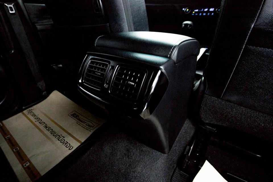 รหัสรถ 1D666 HILUX REVO 2.4 ROCCO DOUBLECAB 2019 8