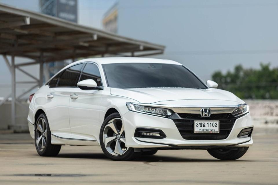 ขาย Honda Accord 1.5El ปี21