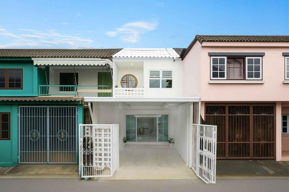 ทาวน์เฮ้าส์หมู่บ้าน บก.ทหารสูงสุด 1