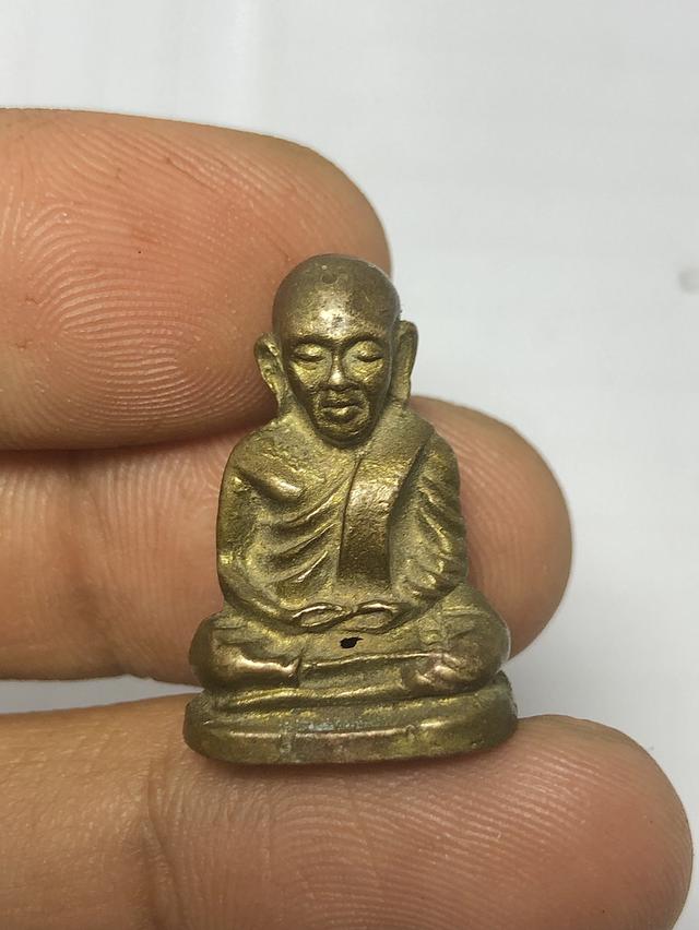 ยกชุดหลวงพ่อเงิน วัดบางคลาน 200 ราคารวมส่ง 8