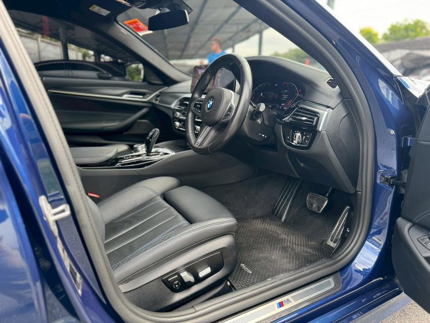 ปี 2021 BMW 520d M sport G30 LCI  เลขไมล์ 18,xxx  km. 18