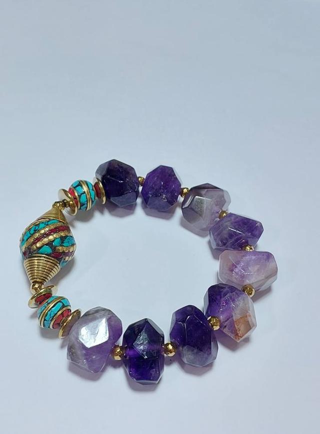 หินAmethysts คั่นแร่เฮมาไทต์ลูกปัดเนปาล 13×14 mm ยาว 18 cm.