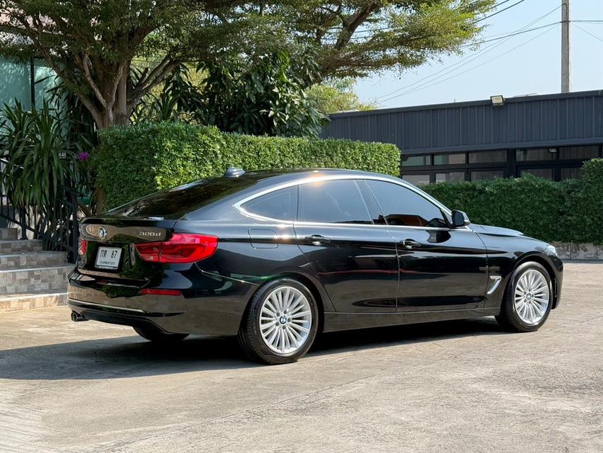 2020 BMW 320D GT MSPORT LCI รถมือเดียวออกป้ายแดง รถวิ่งน้อย เข้าศูนย์ตามระยะ รถไม่เคยมีอุบัติเหตุครับ รูปที่ 3