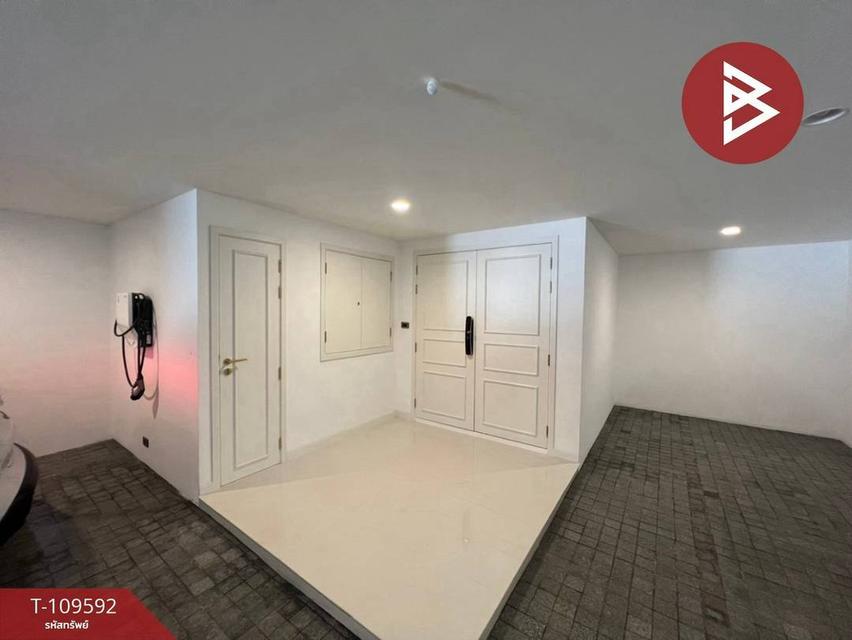 ขายทาวน์เฮ้าส์ 4 ชั้น ( ร่วมชั้นใต้ดิน )  โครงการ วัน แอททีเลียร์ ไพรเวท เรสซิเดนซ์ พหลโยธิน (ซอยพหลโยธิน 34) แขวงเสนานิคม  เขตจตุจักร กรุงเทพฯ 7