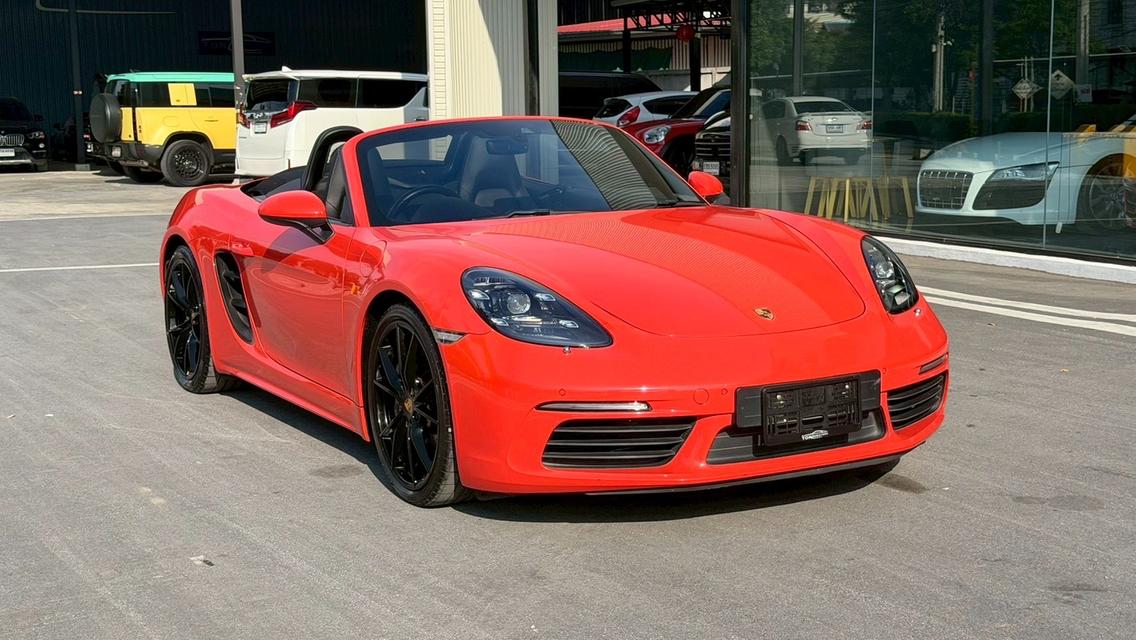 2016 PORSCHE 718 BOXSTER 2.0 Turbo สี Lavaorange เลขไมล์เพียง 53,XXX KM หลังคาผ้าใบสีดำ รถสวย ออฟชั่นล้น รถผลิตปี 16 รูปที่ 4