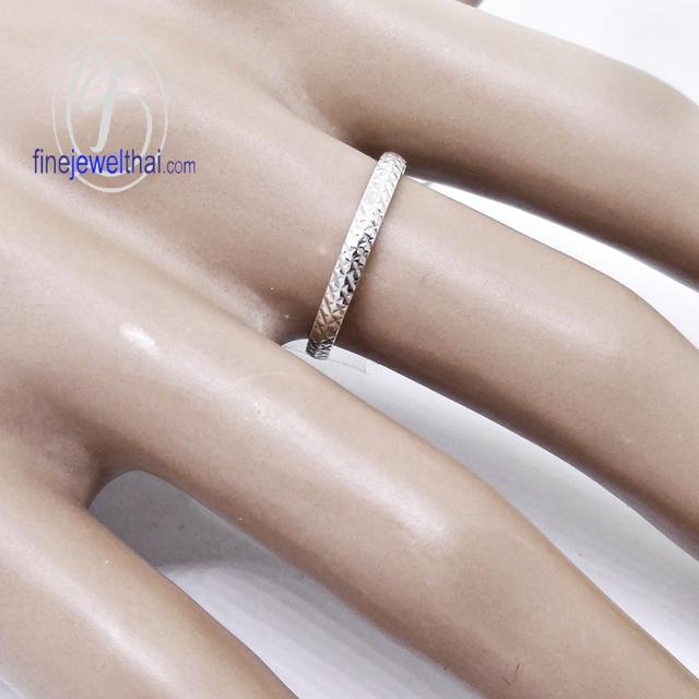 Finejewelthai แหวนคู่รักสำหรับคนรุ่นใหม่ ดีไซน์มินิมอล มีเอกลักษณ์ RC123900 3