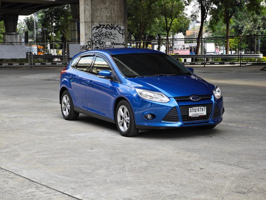 ขายรถ Ford Focus 1.6 Hatchback ปี 2014 สีน้ำเงิน เกียร์ออโต้