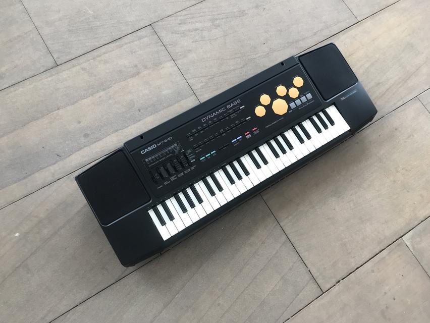 Casio MT-640 Dynamic Bass 49-Key Tone Bank Keyboard with Midi In, Out (Made in Japan) รูปที่ 2