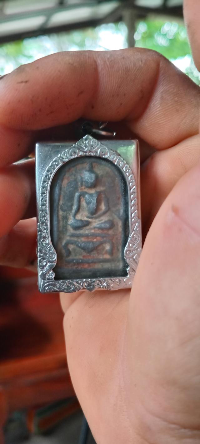 พระเครื่องและวัตถุมงคล