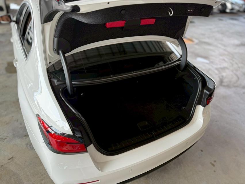 รหัสรถ WRT9989 2021 BMW SERIES 5, 530e 2.0 ELITE (LCI) โฉม G30 รูปที่ 19