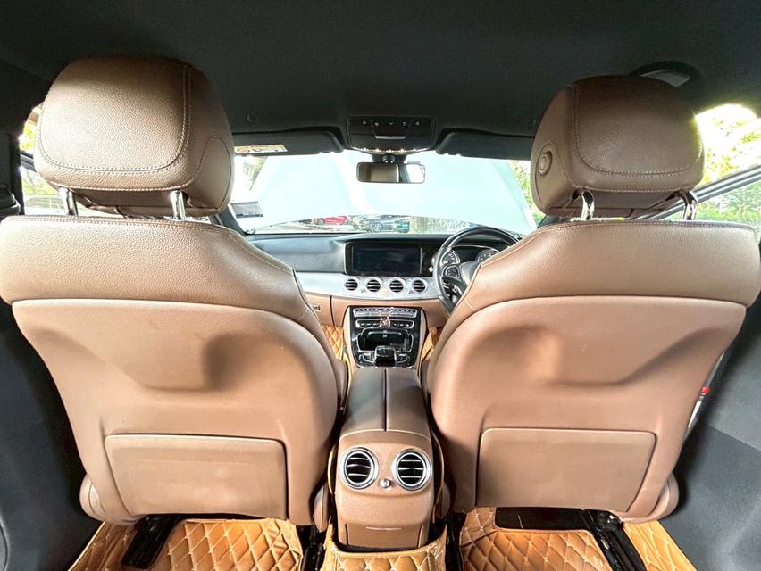 ขายรถ Benz E350e Avantgarde W213 ปี 2017 สีขาว เกียร์ออโต้ 16