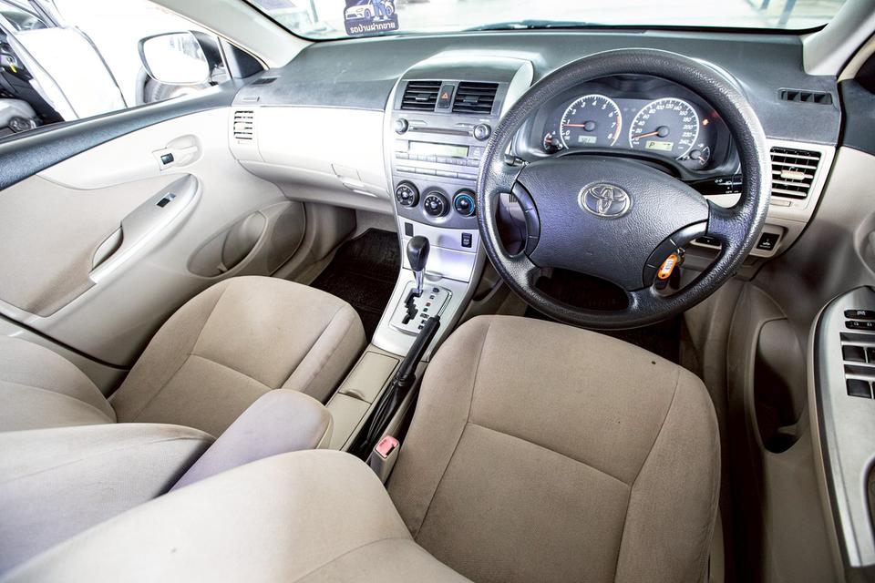 Toyota Altis 1.6E ปี 2012 สีขาว สวยสภาพดี 14