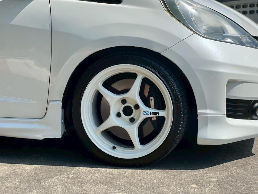 Honda Jazz 1.5V 2010 มือสอง รูปที่ 10