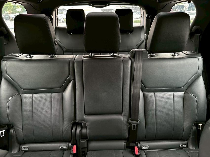 Land rover Discovery 3.0L AWD 8