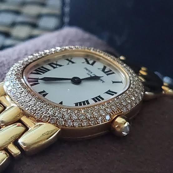 Patek Philippe Golden Elipse 18K Gold Diamond 3