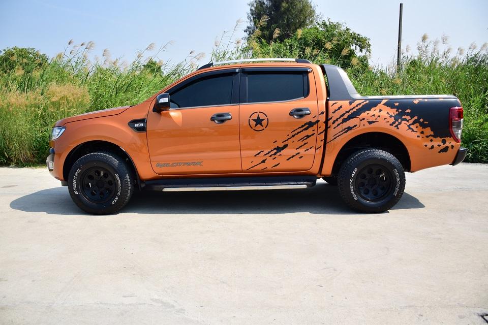 ขายกระบะ 4 ประตูฟรีดาวน์ ปี2016 FORD RANGER2.2 ดีเซลTURBO วายแทร้คไฮไลเดอร์ ออโต้ ABS AIRBAG รถมือเดียว พร้อมชุดแต่งเดิมๆ โทร0957401229 ไอดีไลน์ UTBP รูปที่ 6