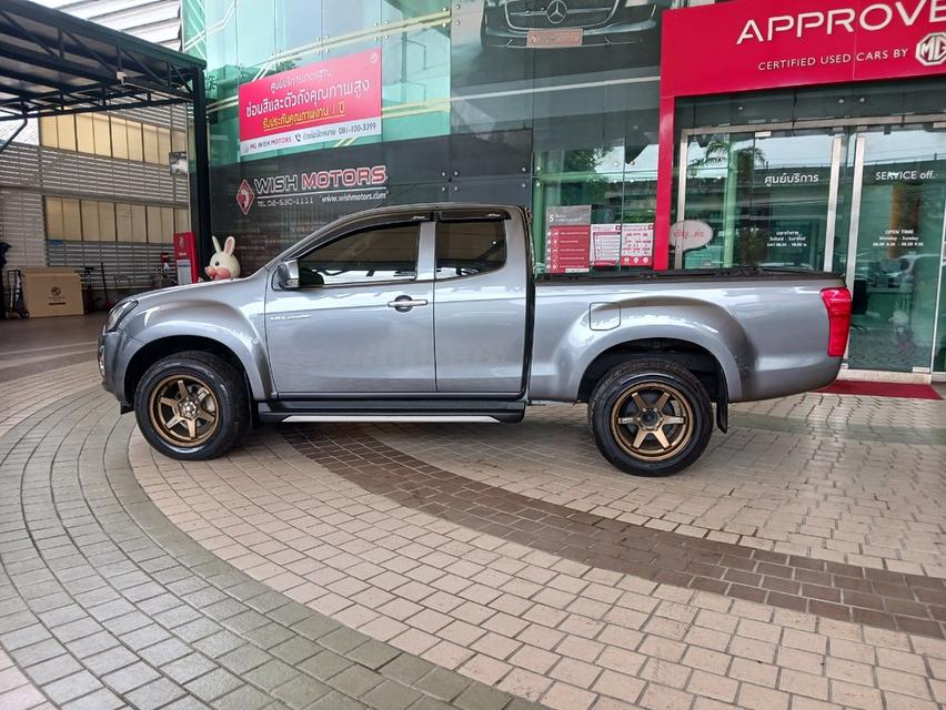 ขายรถ Isuzu D-max 1.9L ddi Space-cab Hi-Lander ปี 2018 สีเทา เกียร์ธรรมดา  11