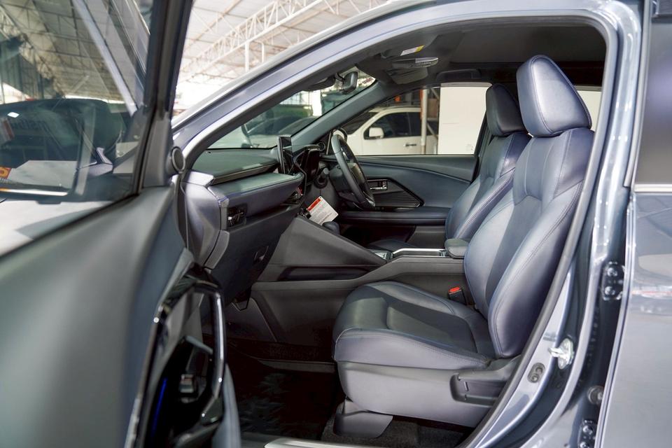 #TOYOTA YARIS CROSS 1.5 HEV PREMIUM LUXURY AT (2023 จด 2024)ทะเบียน: 5ขฒ 1549 (กรุงเทพมหานคร) รูปที่ 18